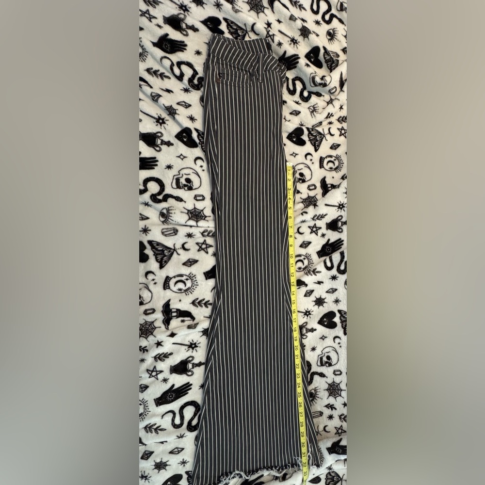 Judy Blue Navy blue and White Super Flare Jeans